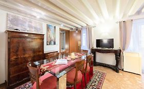 Ca' del Carro Family Apartment